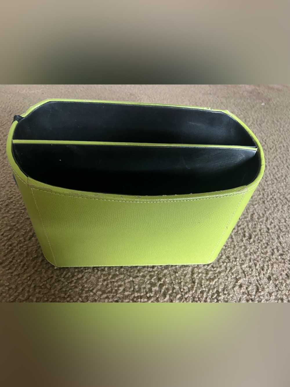 Tuscan designs leather organizer/magazine holder